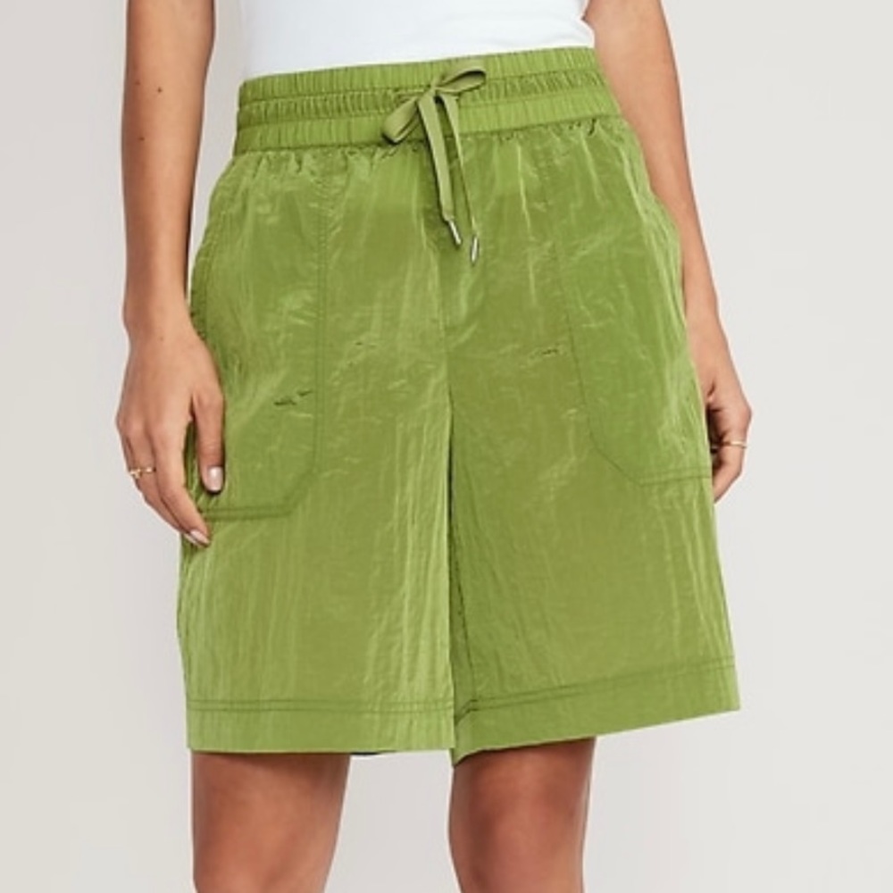 BRAND NEW shorts